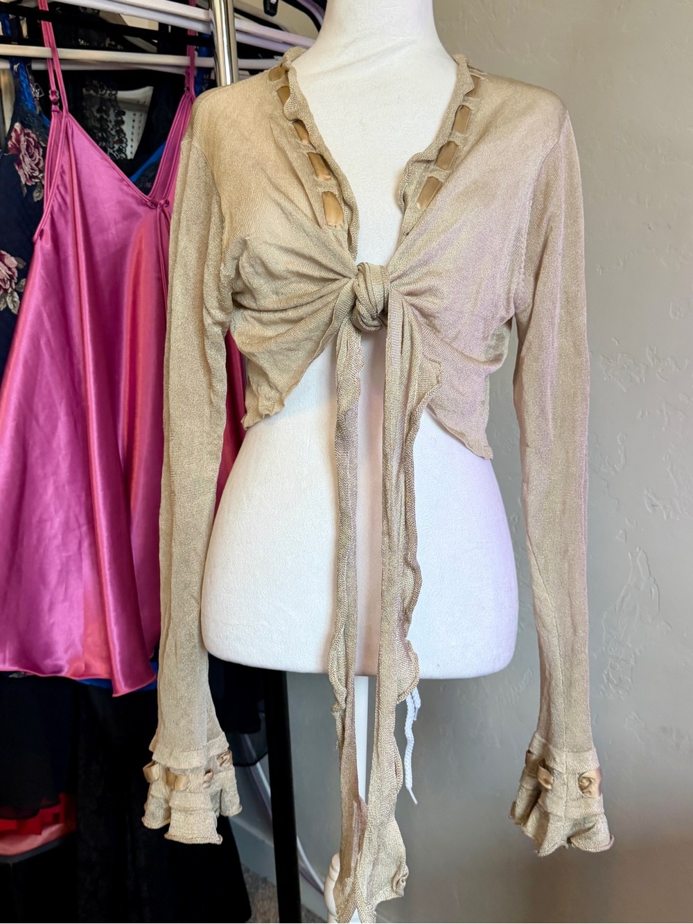 Vintage balletcore cropped bolero sweater with ribbon and ruffles - Large